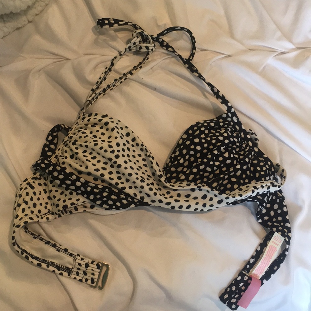 Victoria’s Secret Bikini Top